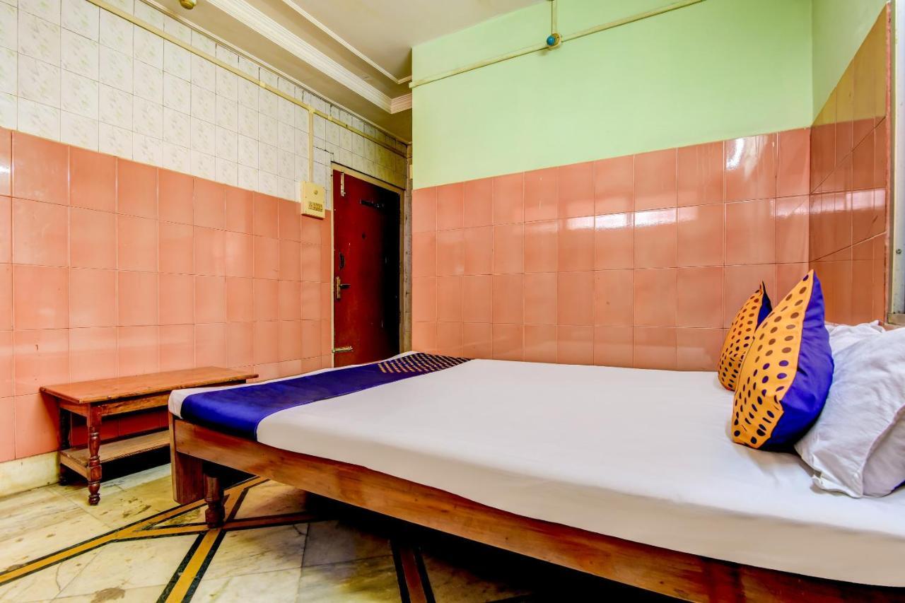 Oyo 63538 Hotel Lotus 1 Khanapara Экстерьер фото